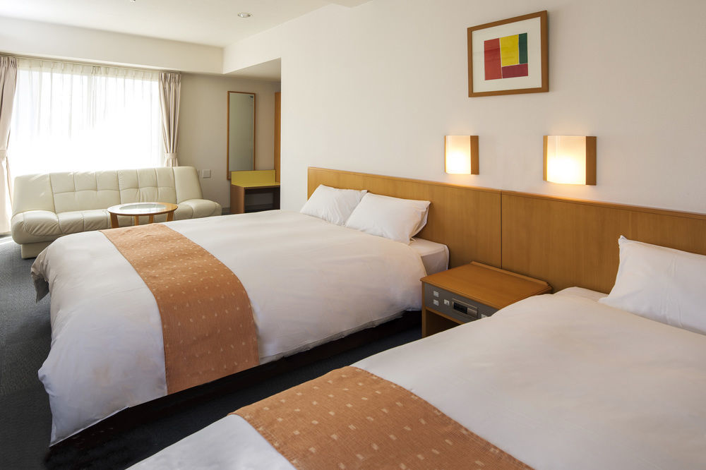 Chisun Inn Osaka Hommachi Zewnętrze zdjęcie